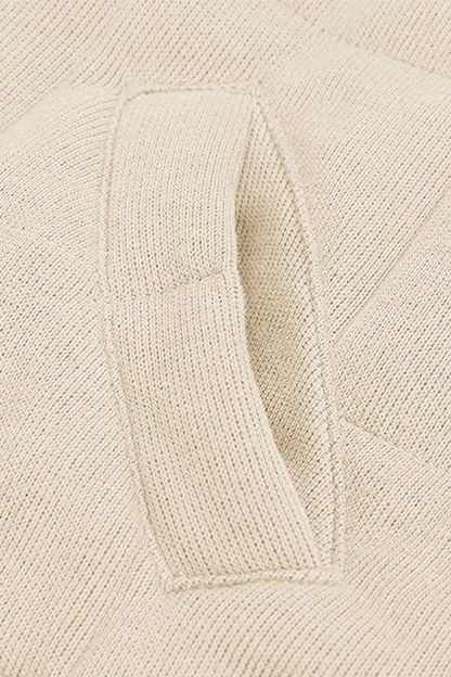 Effortlessly Elegant Garment with a Timeless Design