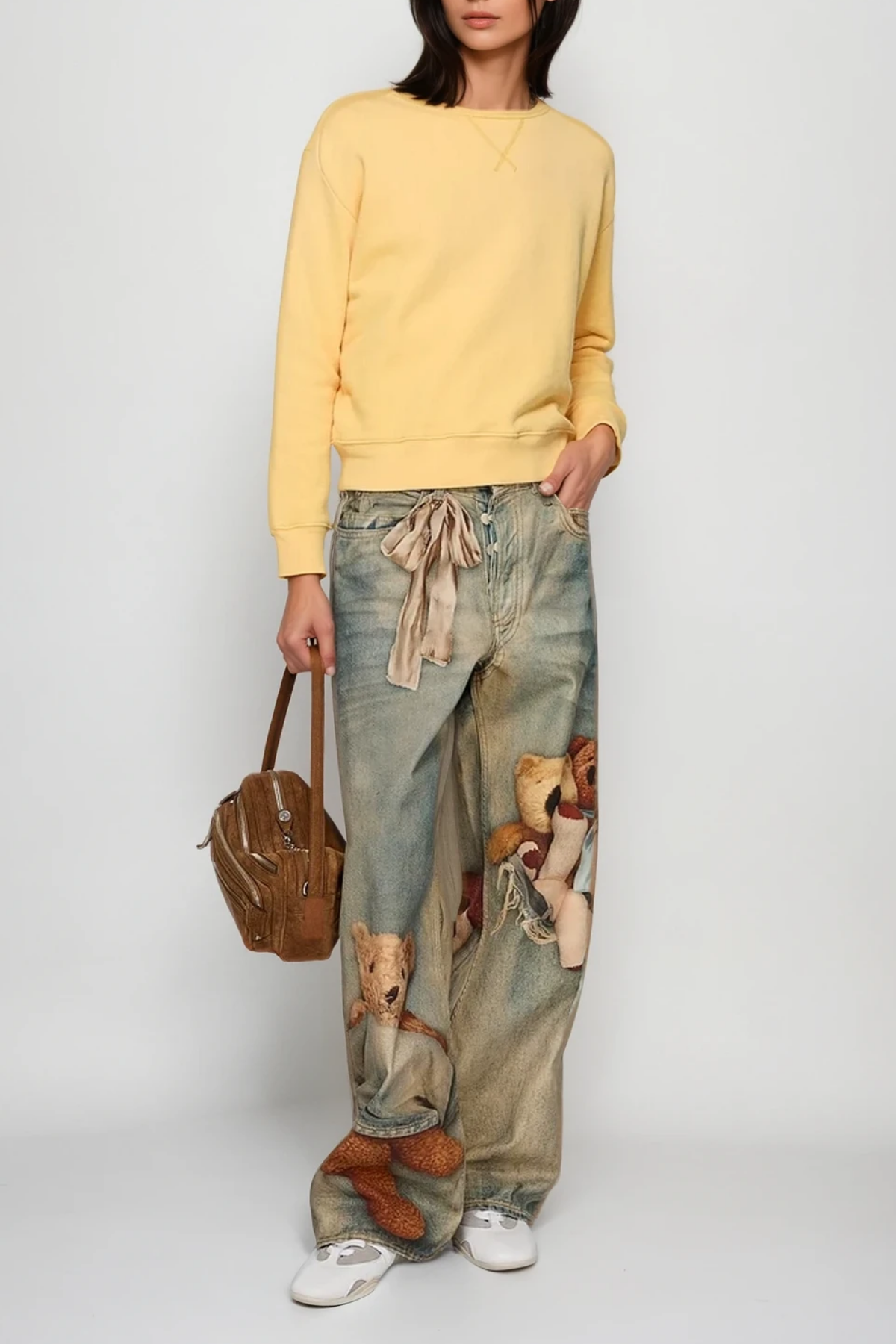 Effortlessly Elegant Garment with a Timeless Design