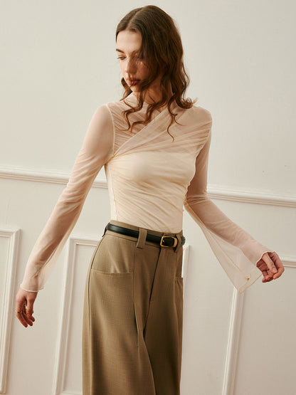 Polished Top with an Effortless Classic Look