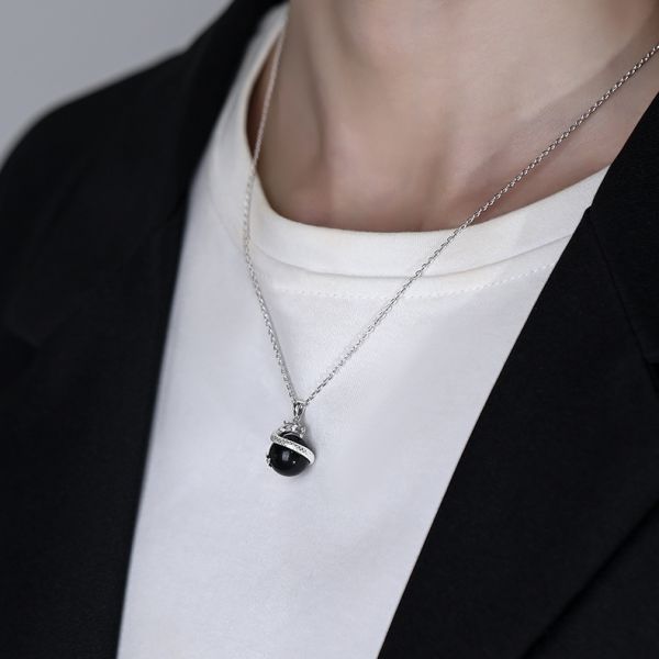 Sophisticated Garment with a Clean Classic Look