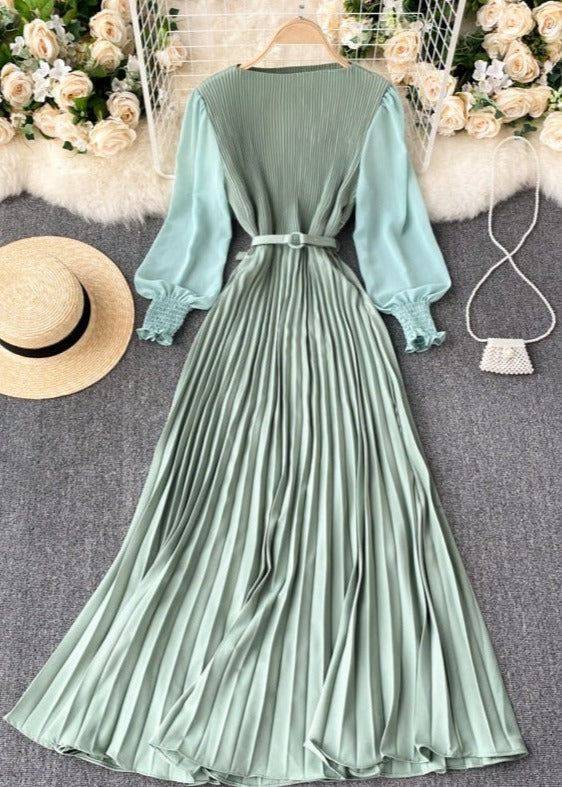 A Vintage Style Dress with Delicate Timeless Details