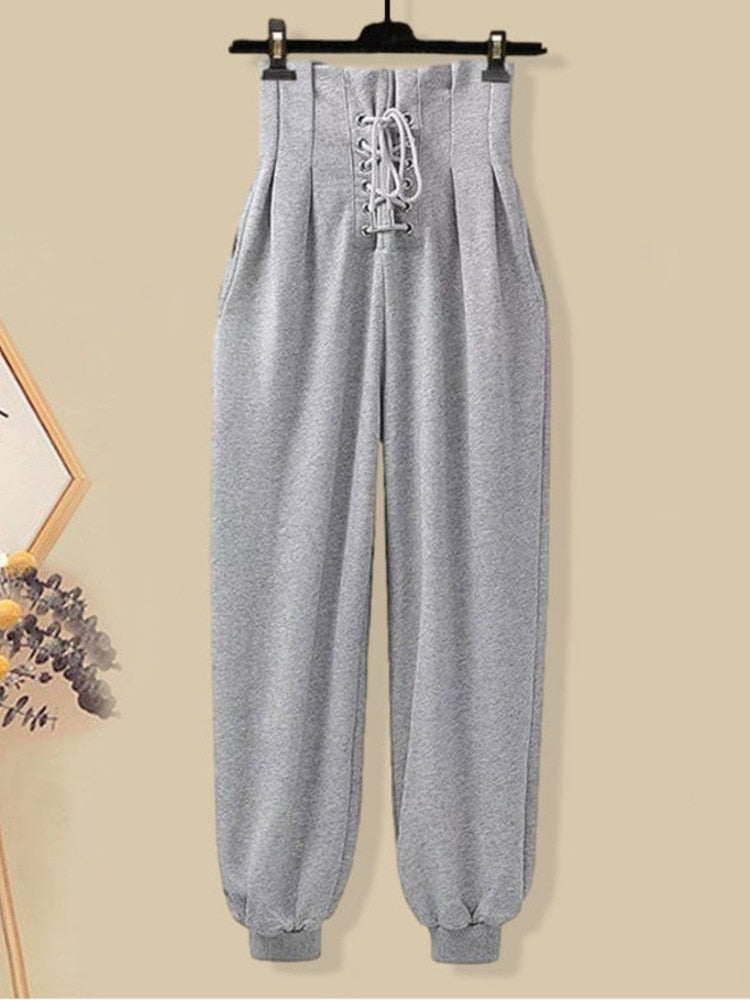 Beautifully Crafted Pants in a Classic Style
