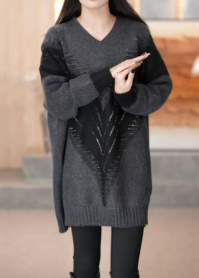 Effortlessly Elegant Sweater with a Timeless Design