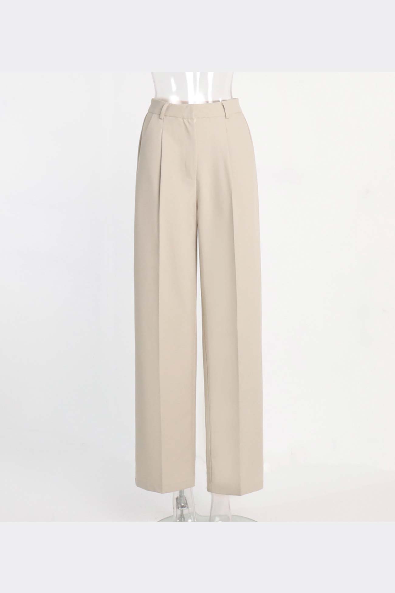 Polished Pants with an Effortless Classic Look