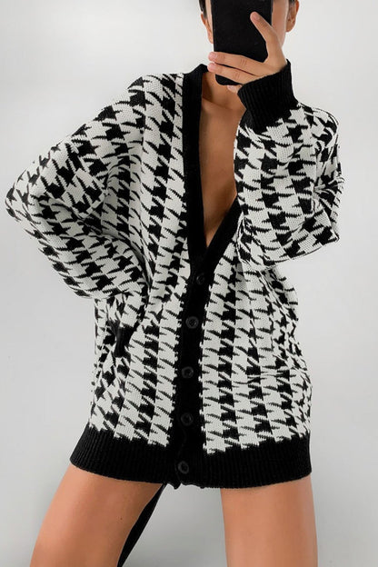 Polished Cardigan with an Effortless Classic Look