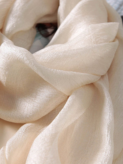 Sophisticated Garment with a Clean Classic Look
