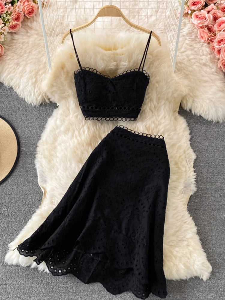 Gracefully Styled Top for Any Occasion
