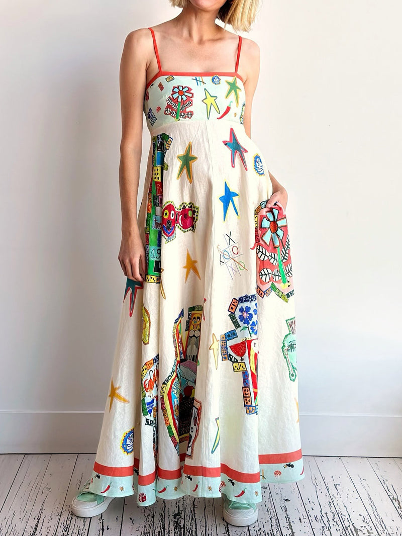 Beautifully Crafted Dress in a Classic Style