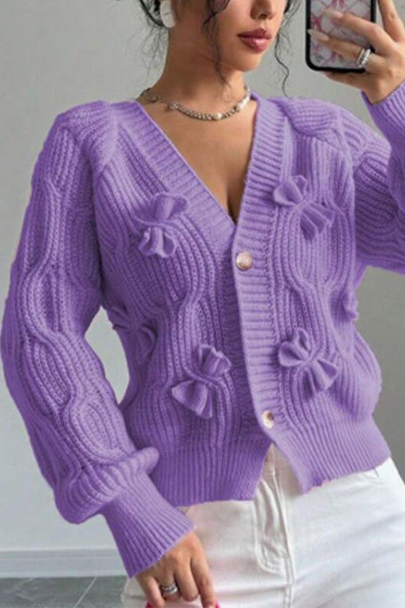 Gracefully Styled Cardigan for Any Occasion