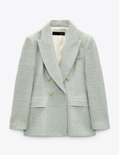 Gracefully Styled Garment for Any Occasion