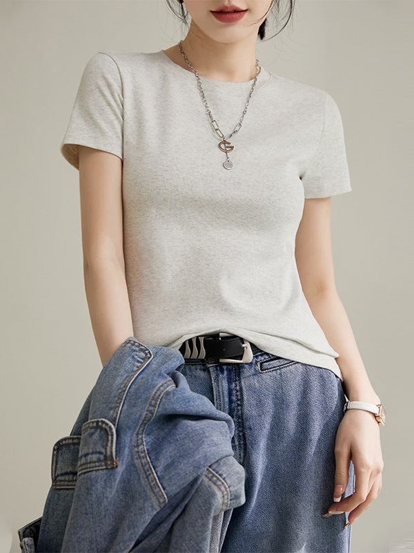 Effortlessly Elegant T-Shirt with a Timeless Design