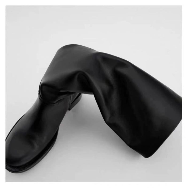 Polished Boots with an Effortless Classic Look