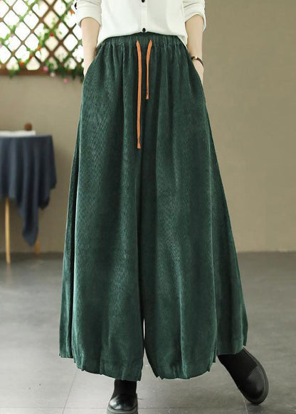 Sophisticated Pants with a Clean Classic Look