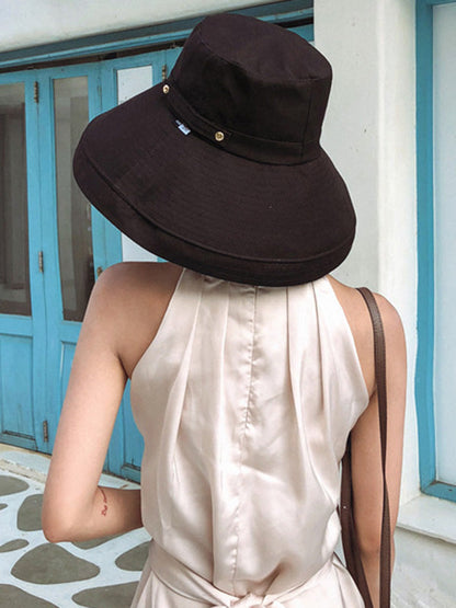 Well Tailored Garment with a Graceful Silhouette
