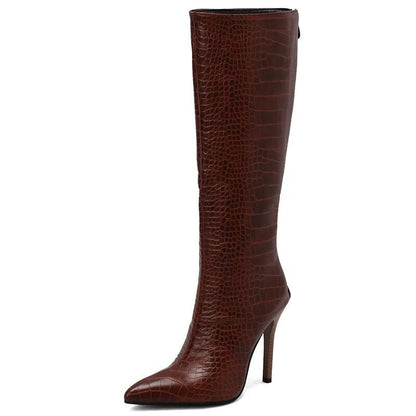 Beautifully Finished Boots in a Timeless Design