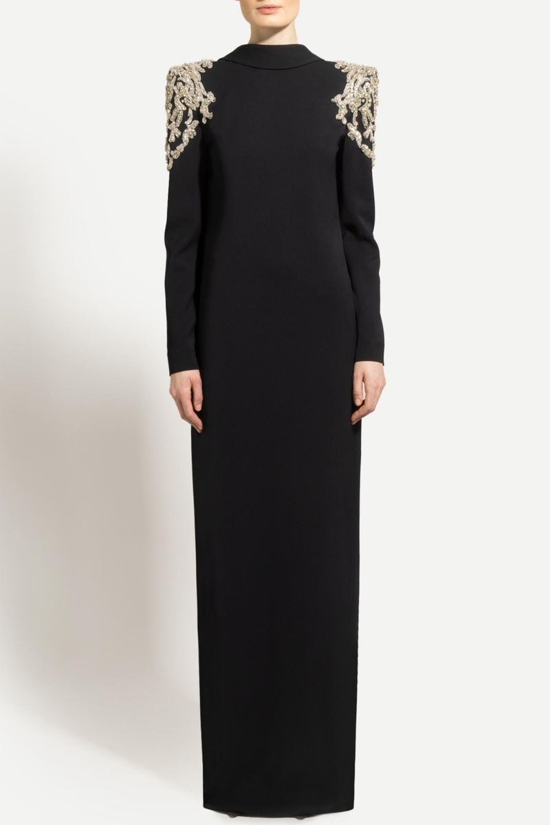 Gracefully Styled Dress for Any Occasion