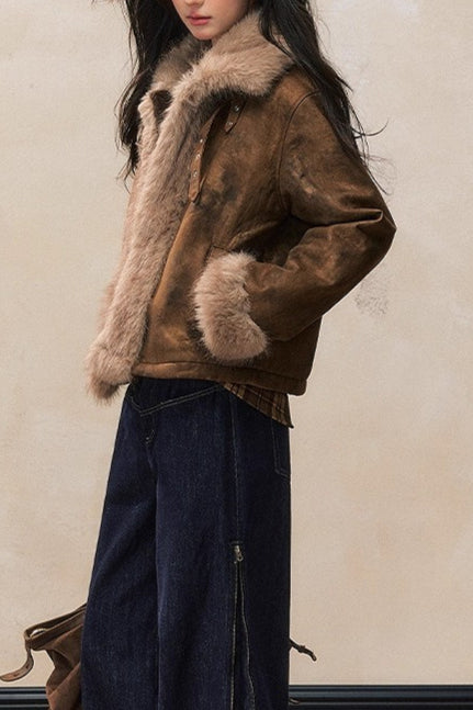 Beautifully Finished Coat in a Timeless Design