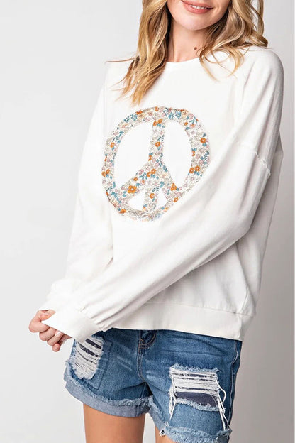 Effortlessly Elegant Pullover with a Timeless Design