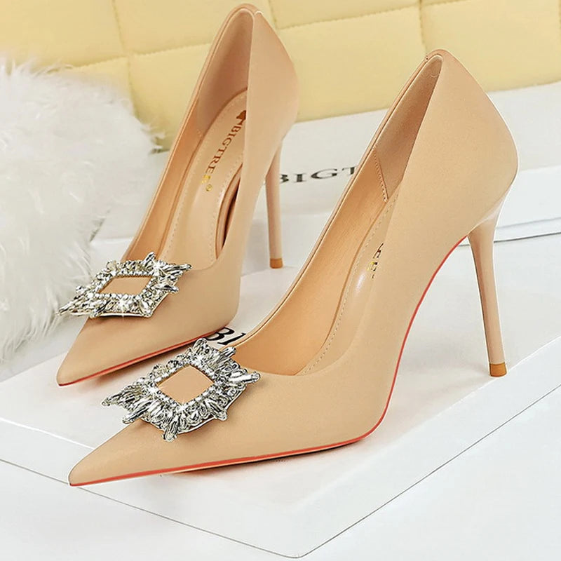 Sophisticated Heels with a Clean Classic Look