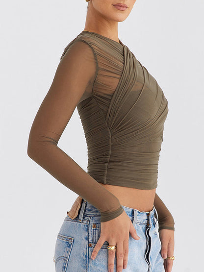 Well Tailored T-Shirt with a Graceful Silhouette