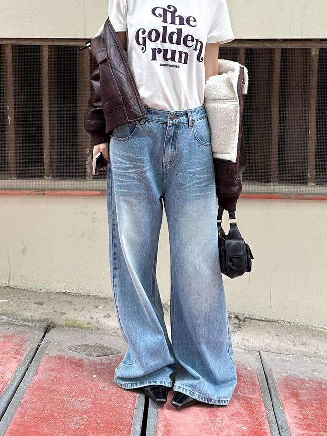 Well Tailored Bag with a Graceful Silhouette