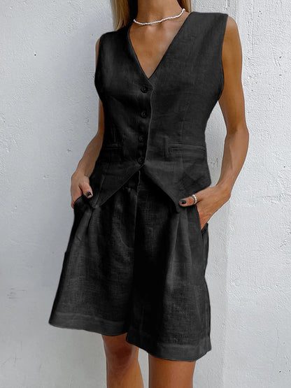 Sophisticated Garment with a Clean Classic Look