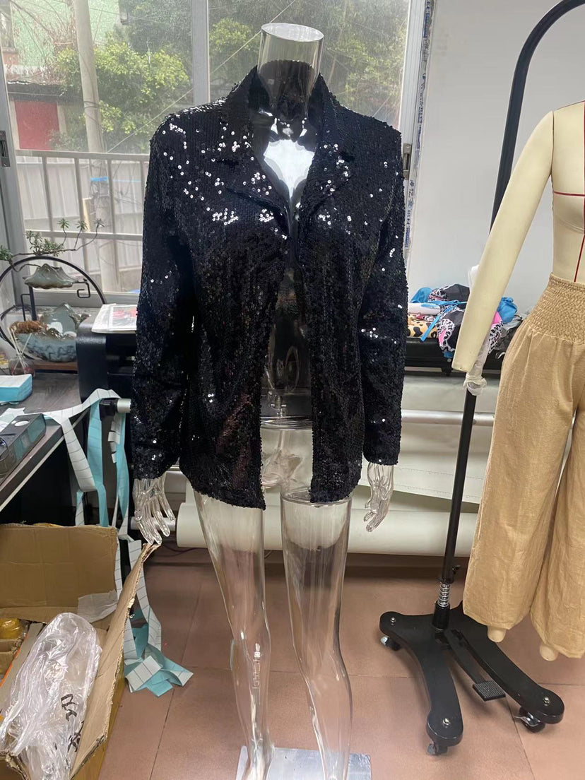 Well Tailored Garment with a Graceful Silhouette