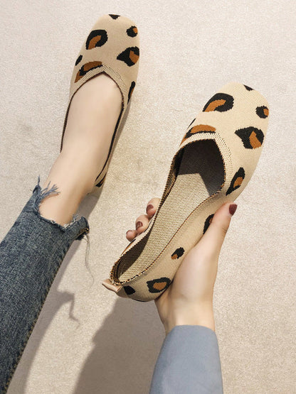 Classic Vintage Shoes with a Flattering Fit