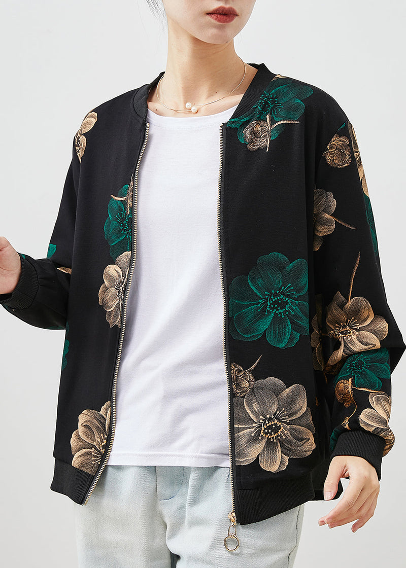 Well Tailored Jacket with a Graceful Silhouette