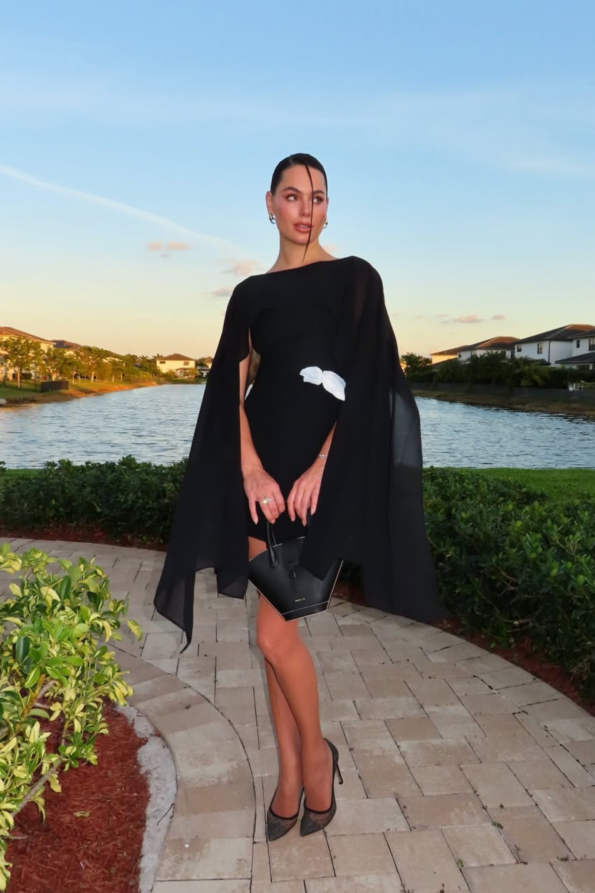 Beautifully Crafted Dress in a Classic Style