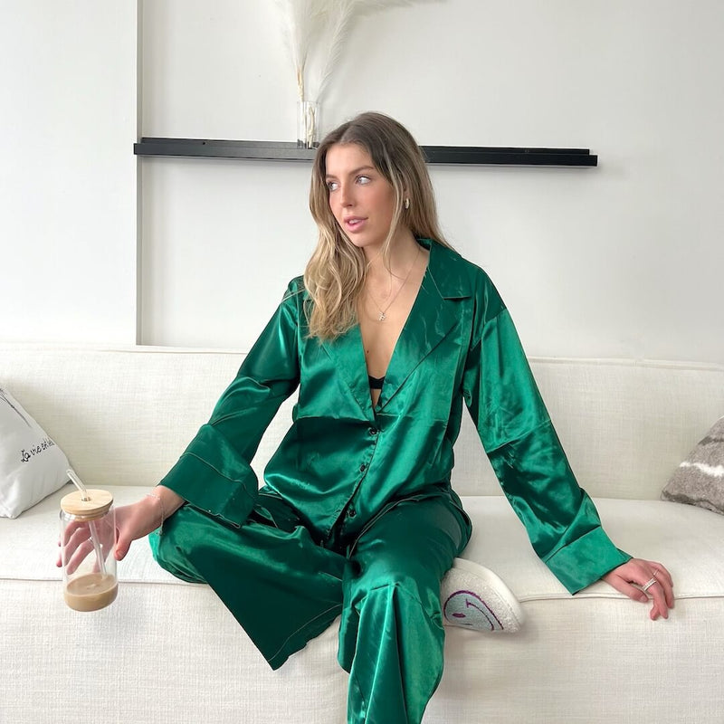 Classic Vintage & Enduringly Stylish Garment