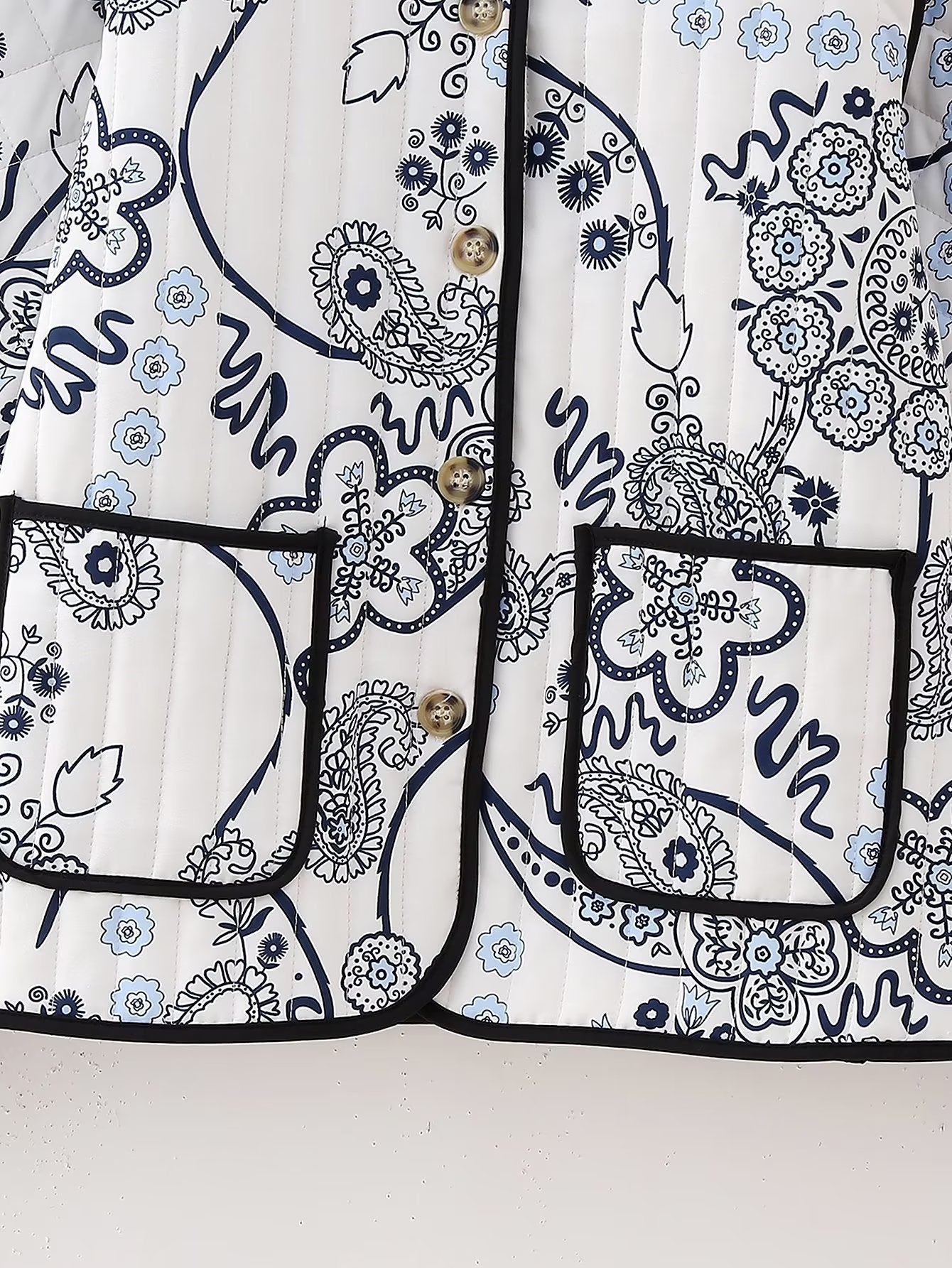 Beautifully Finished Jacket in a Timeless Design