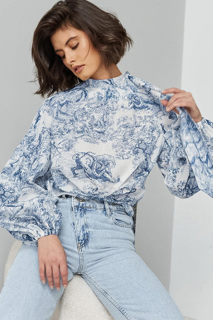 Gracefully Styled Blouse for Any Occasion