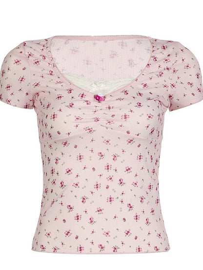 Effortlessly Elegant Top with a Timeless Design