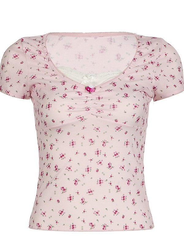 Effortlessly Elegant Top with a Timeless Design