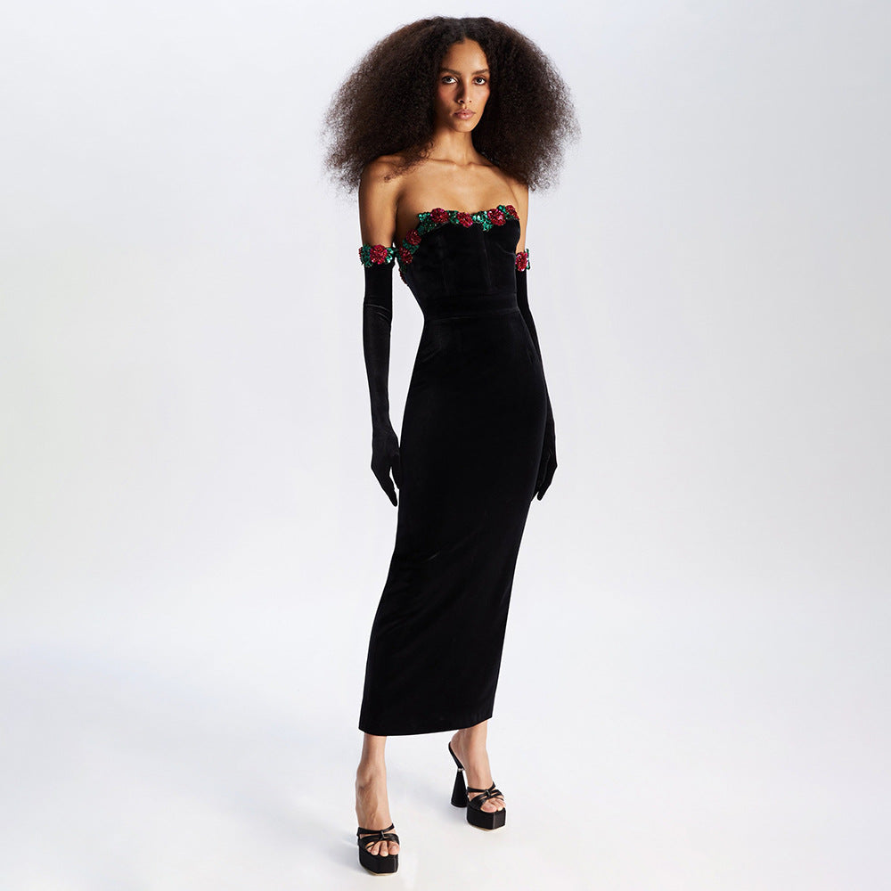 Classic Vintage Dress with a Flattering Fit