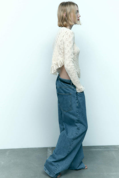 Effortlessly Elegant Cardigan with a Timeless Design
