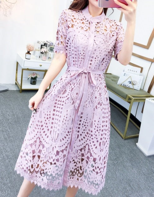 Classic Vintage Dress with a Flattering Fit