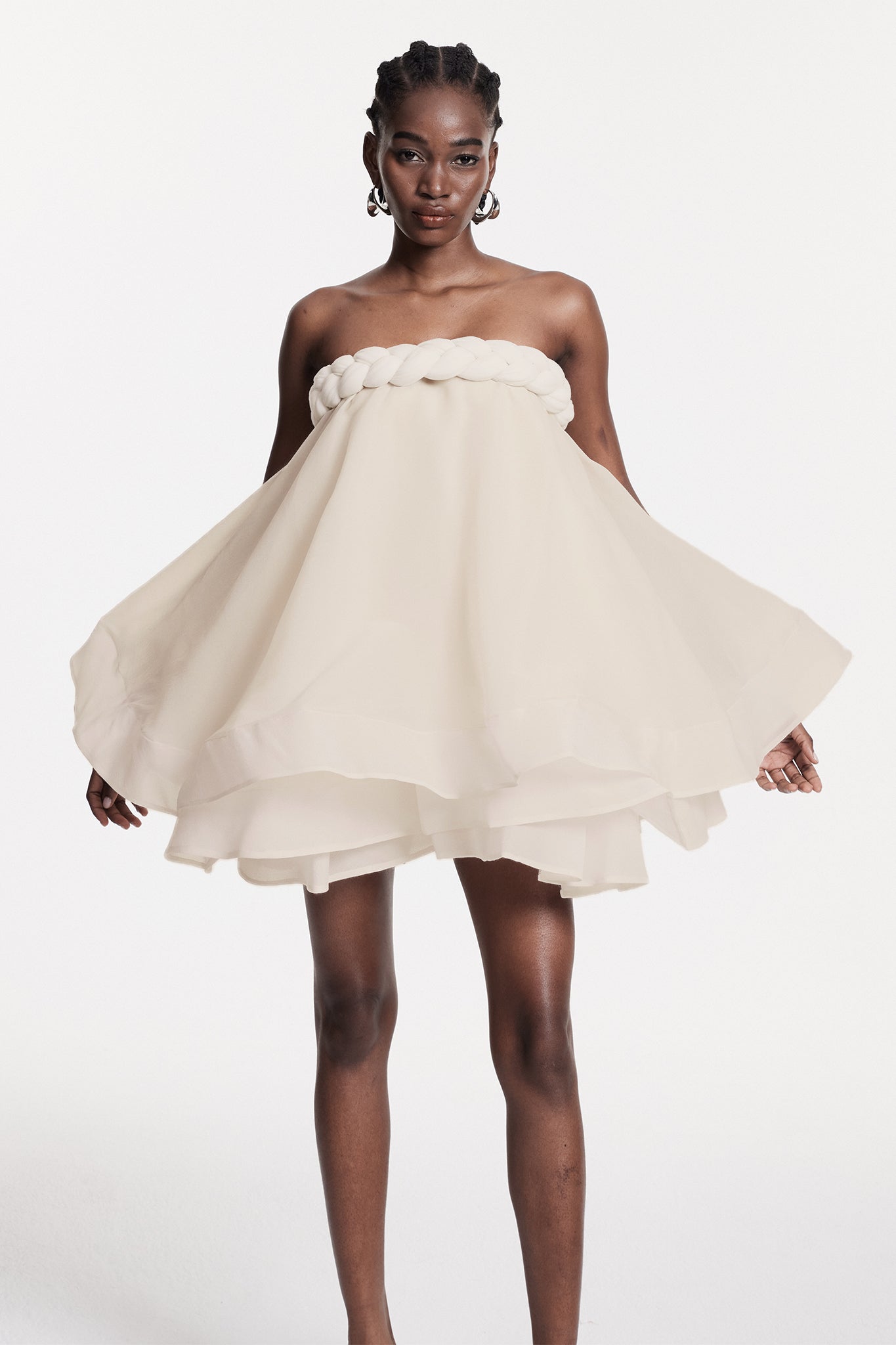 Gracefully Styled Dress for Any Occasion