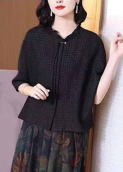 Classic Vintage Shirt with a Flattering Fit