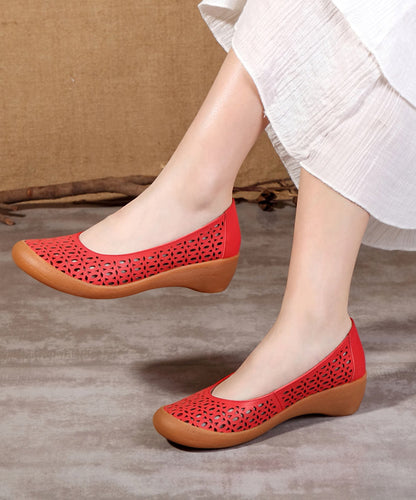Beautifully Finished Heels in a Timeless Design