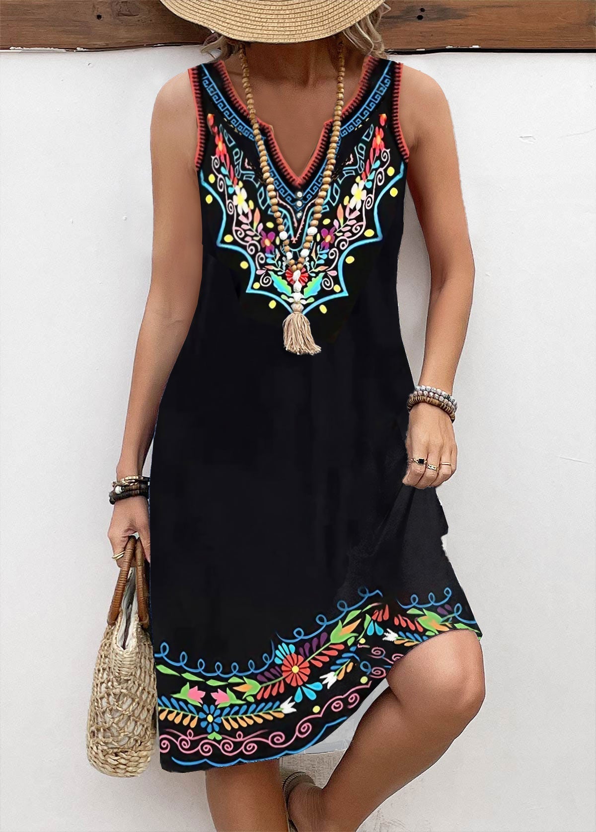 Gracefully Styled Dress for Any Occasion