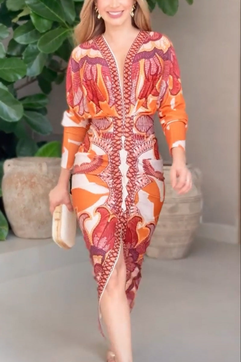 Classic Vintage & Enduringly Stylish Dress