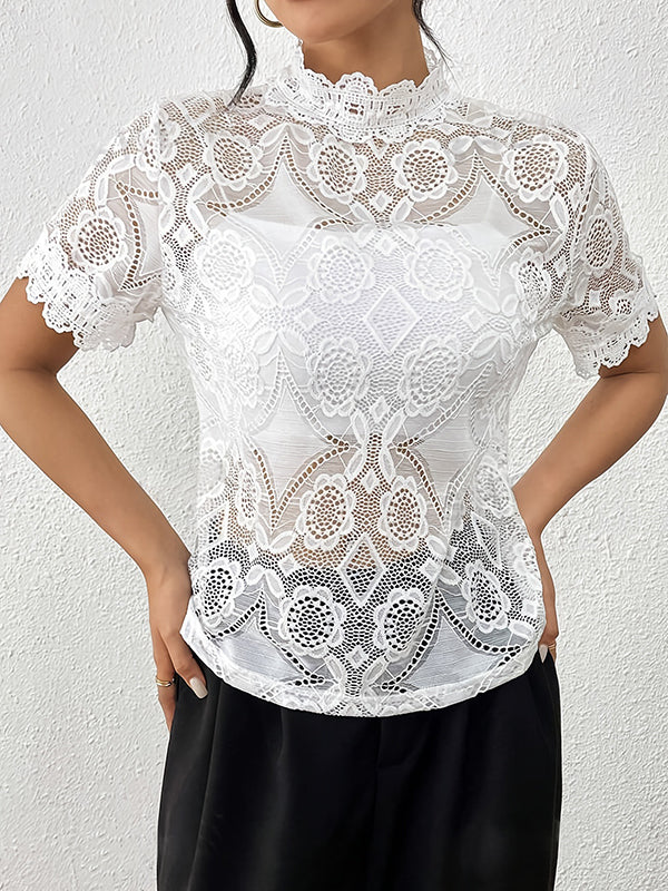 Beautifully Finished T-Shirt in a Timeless Design