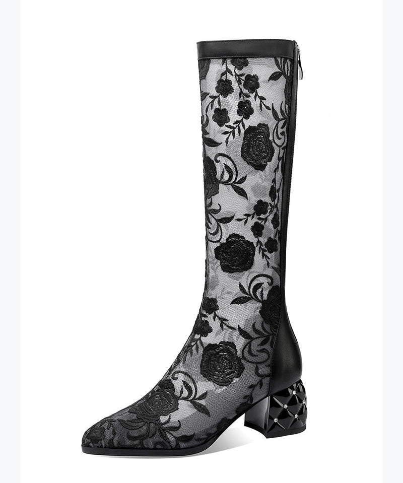 Polished Boots with an Effortless Classic Look