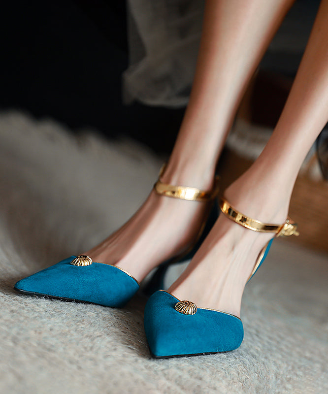 Polished Heels with an Effortless Classic Look