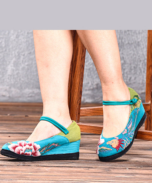 Gracefully Styled Heels for Any Occasion