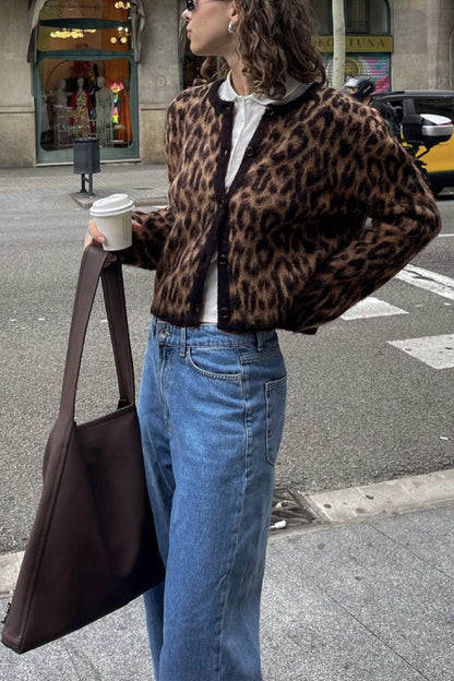 Classic Vintage & Enduringly Stylish Cardigan