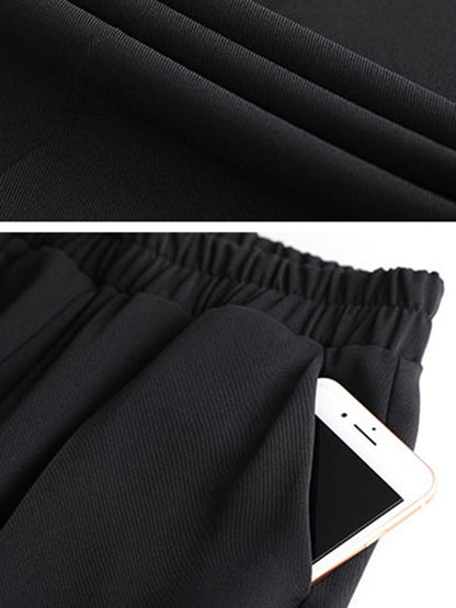 Effortlessly Elegant Trousers with a Timeless Design