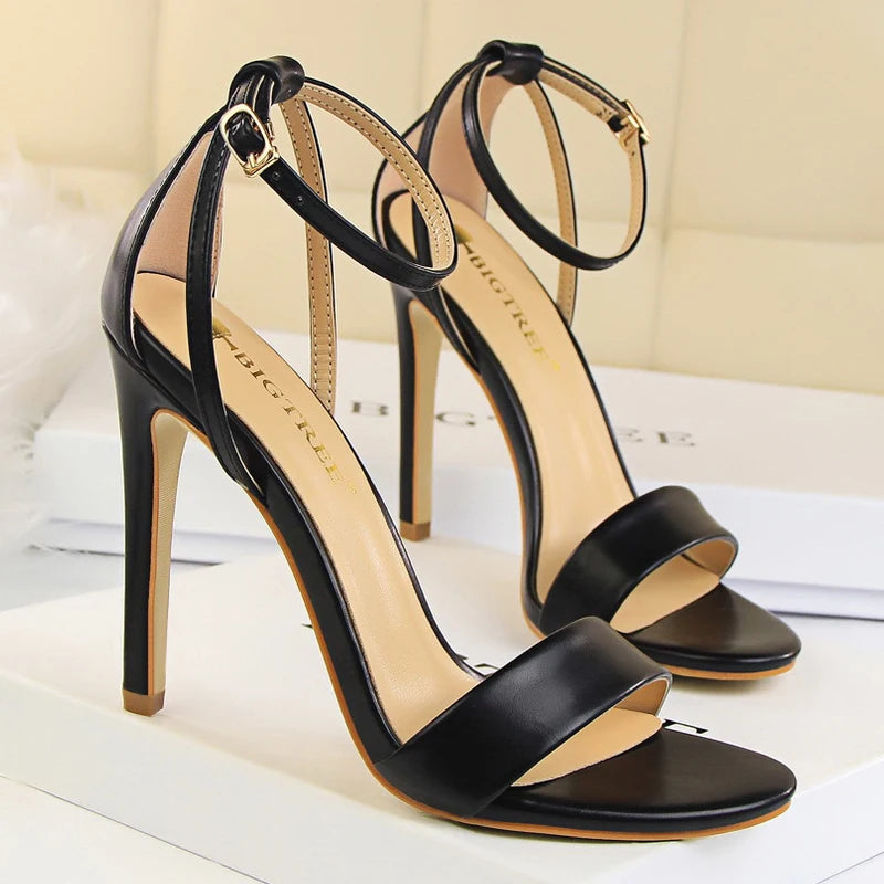 Classic Vintage & Enduringly Stylish Heels